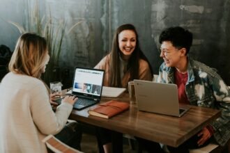Online Personen kennenlernen