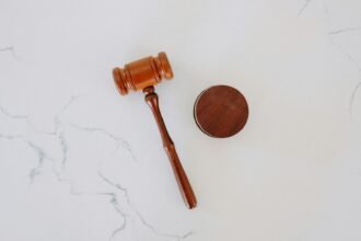Einzelanwalt oder große Kanzlei