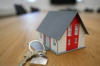 Immobilienverkauf heraus