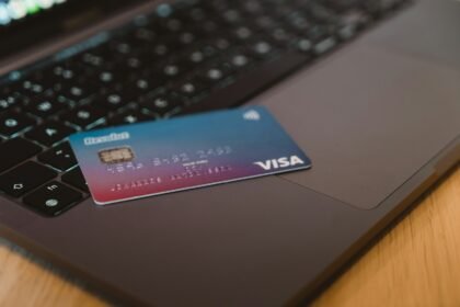 So schützt du deine Privatsphäre beim Online-Bezahlen – ein Blick auf das Prepaid-Prinzip