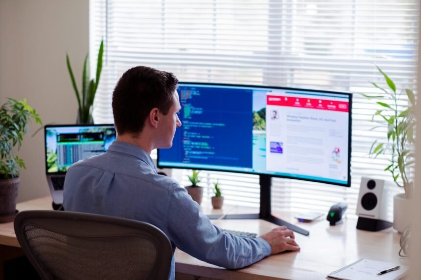 Betriebssysteme und Recht: Worauf beim Kauf moderner Software zu achten ist