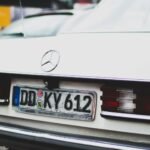 Digitale Kfz-Zulassung: Rechtliche Fallstricke bei Vollmacht und Schilderkauf vermeiden